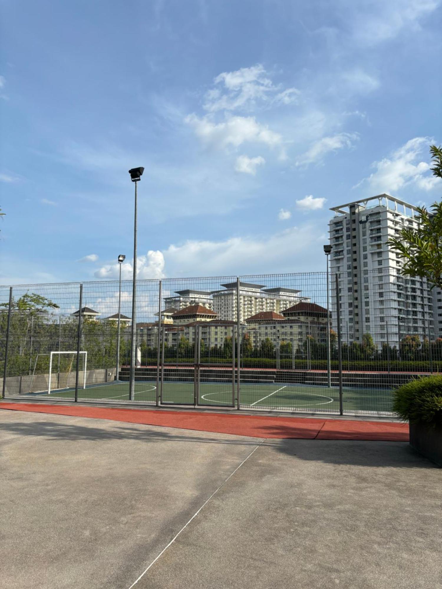 The Ridge Kl East Mall - Ami House - Serene Mountain View Pangsapuri Kuala Lumpur