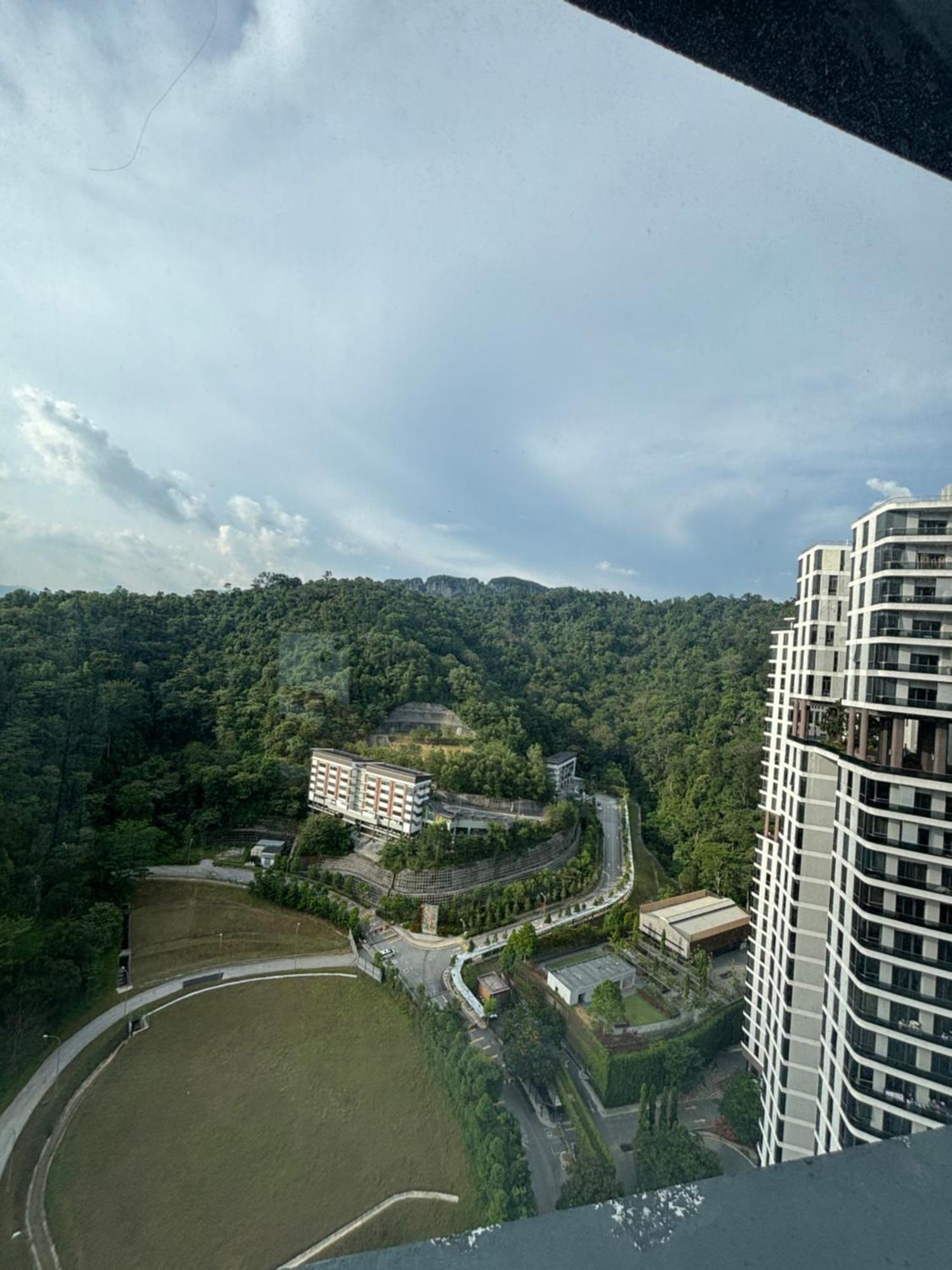 Pangsapuri The Ridge Kl East Mall - Ami House - Serene Mountain View